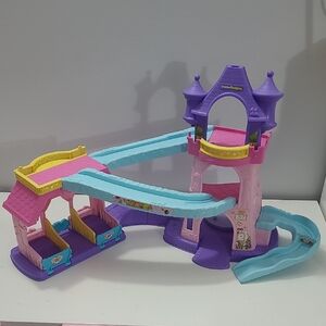 Klip Klop Castle Fisher-Price Little People